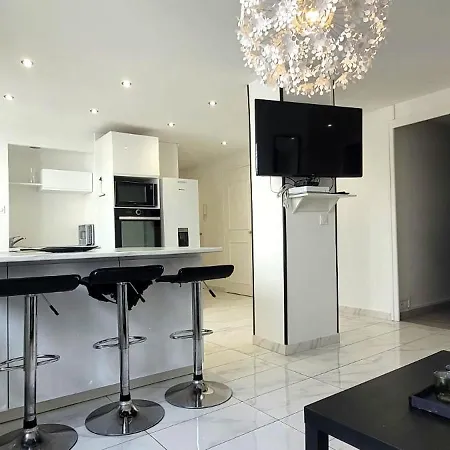 Appartement Le Ferrie - 3 - Parking Gratuit - Proche Centre *
