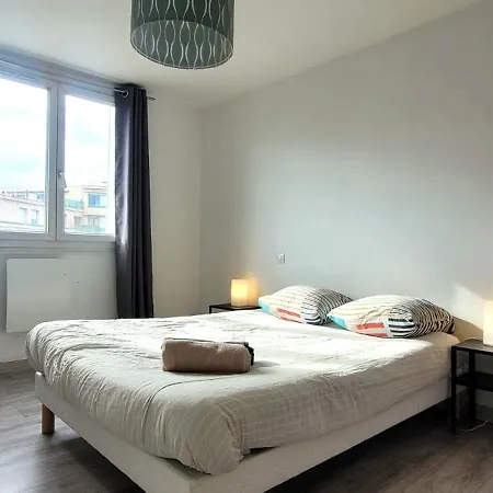 Le Ferrie - 3 - Parking Gratuit - Proche Centre Appartement *